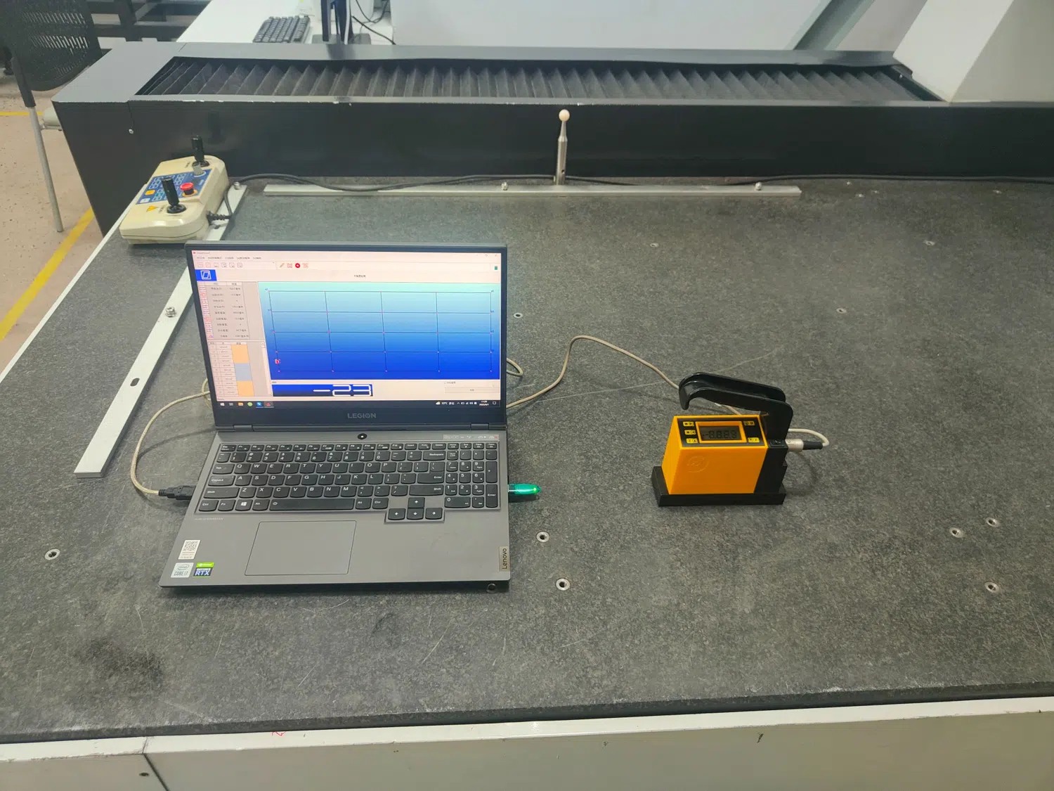Dimensional inspection station and equipment